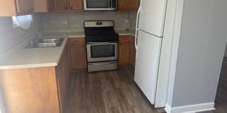 Don't wait --must see! 4Bd, 2Ba Gallery 3