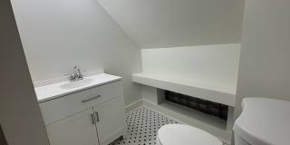 1115 N. Negley Avenue Gallery 16