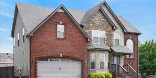 Pet Friendly Three Bedroom! Gallery 4