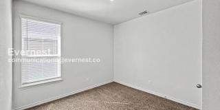 2236 Hornbeam Street Gallery 14