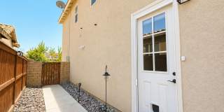 Spacious 5 (or 6) Bedroom House with attached ADU in Winchester for Rent Gallery 11