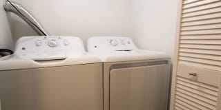 5487-5491 S. Hyde Park Boulevard Gallery 20