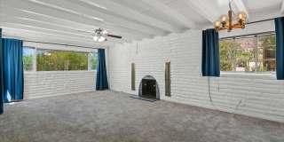 5702 E Camelback Road Gallery 16