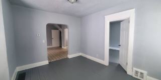 Charming 4-Bedroom Property in Prime Location Gallery 4