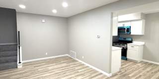 2338 Carnation Drive Gallery 2