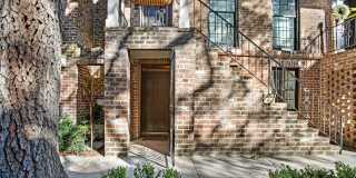 220 E Taylor St Gallery 2