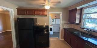 21751 ROSLYN Road Gallery 8