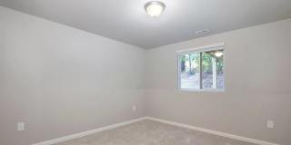 Newer Kentwood Home for Lease May 15 Occupancy! Gallery 8