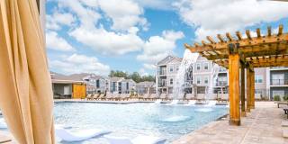 53 West Luxury Apartments Gallery 38