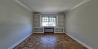 1602 W Abingdon Dr Gallery 1