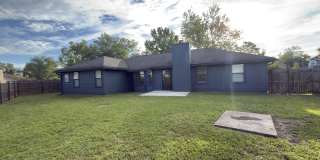 7914 LONGSHADOW Court Gallery 17