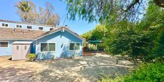 Beautiful Home, in Quiet Country Setting, Large, Private, Fenced Yard Space, with Landscaper Included! Gallery 31