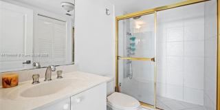 8925 Collins Ave appt 9J (A11899996) Gallery 22