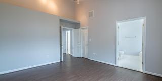 24635 KINGS CANYON Square Gallery 27