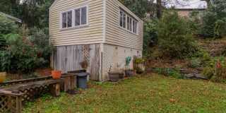 FOR RENT in LAKE BOTTOM! Available NOW! Gallery 34
