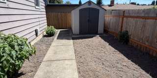 3 Bedroom on Large corner lot! 3 Bedroom on Large corner lot! Gallery 39