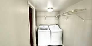 Beautifully updated 3 bedroom 2 bath home in Greeley! Gallery 12