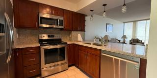 Makaha Valley Towers Fully Furnished. 1 Bedroom/1 Bath Gallery 4