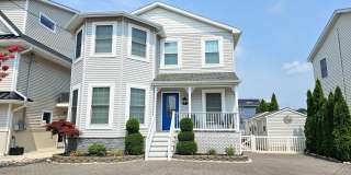 24 Dorothy Drive Gallery 1