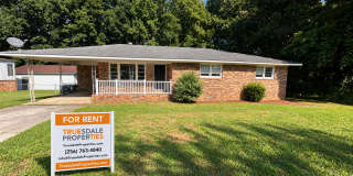 3br 2ba brick home with carport and fenced in yard. 3br 2ba brick home with carport and fenced in yard. Gallery 1