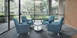 Large 1 Bedroom in Walnut Creek, Gym, Pool, Walk to Town Gallery 10