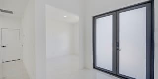 3213 51st Street W Gallery 8