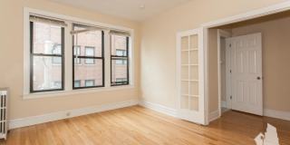 434 W Surf St Gallery 5