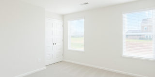 4 Bedroom 2.5 Bathroom Home Gallery 17