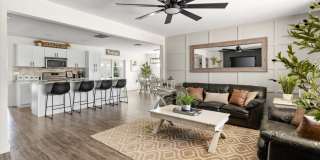 423 N 73rd Place Gallery 6