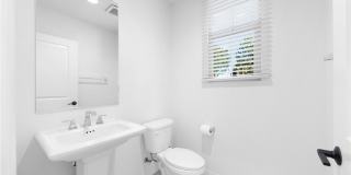 117 Henson Gallery 20