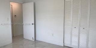 7207 Bay Dr Gallery 3