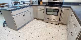 Charming 2 Bedroom Single-Family Home with Garage in Tomah Gallery 1