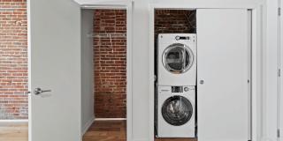 The Fountain Building Gallery 31