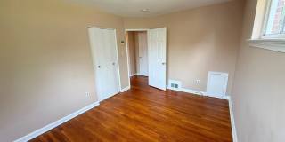 7104 ADELPHI RD Gallery 21