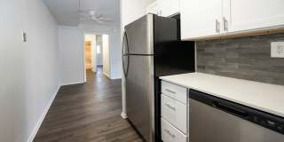 Tomlinson Court Apartments Gallery 9