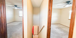 Prime Edmond Location | 3-Bed Duplex Near Boulevard & Broadway Gallery 17