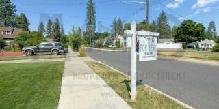 **COMING SOON** Beautiful Down River Brick Bungalow with River Views Gallery 45