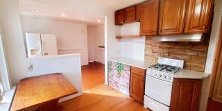 1055 INDIANA Avenue Gallery 1