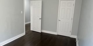5523 S. Everett Avenue #23-1E Gallery 7