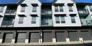 Welcome to Burnside Bluffs – Your New Urban Retreat! Gallery 76