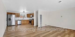 1055 Betts St NE Gallery 11
