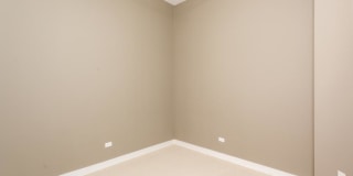 740 W Fulton St Gallery 4