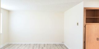 511-521 Ramona Gallery 4