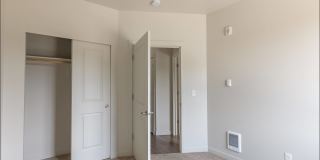 Sandy Place Apartment Homes Gallery 49