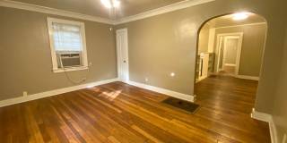 1 bedroom, living dining den near Central and Highland Gallery 4