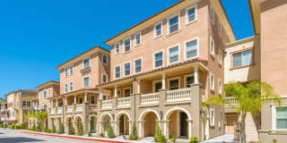4 Bedroom Townhome in the Promenade at Spectrum Community Gallery 1