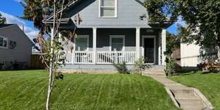 Charming 3 Bedroom 2 Bathroom House!! Gallery 1