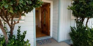Welcome to the Oaks Charming 3-Bedroom Home in a Private Oasis Setting Gallery 1