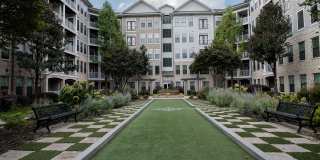 The Eliza on Collier Gallery 29