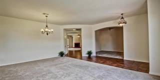 1021 W Horseshoe Avenue Gallery 3
